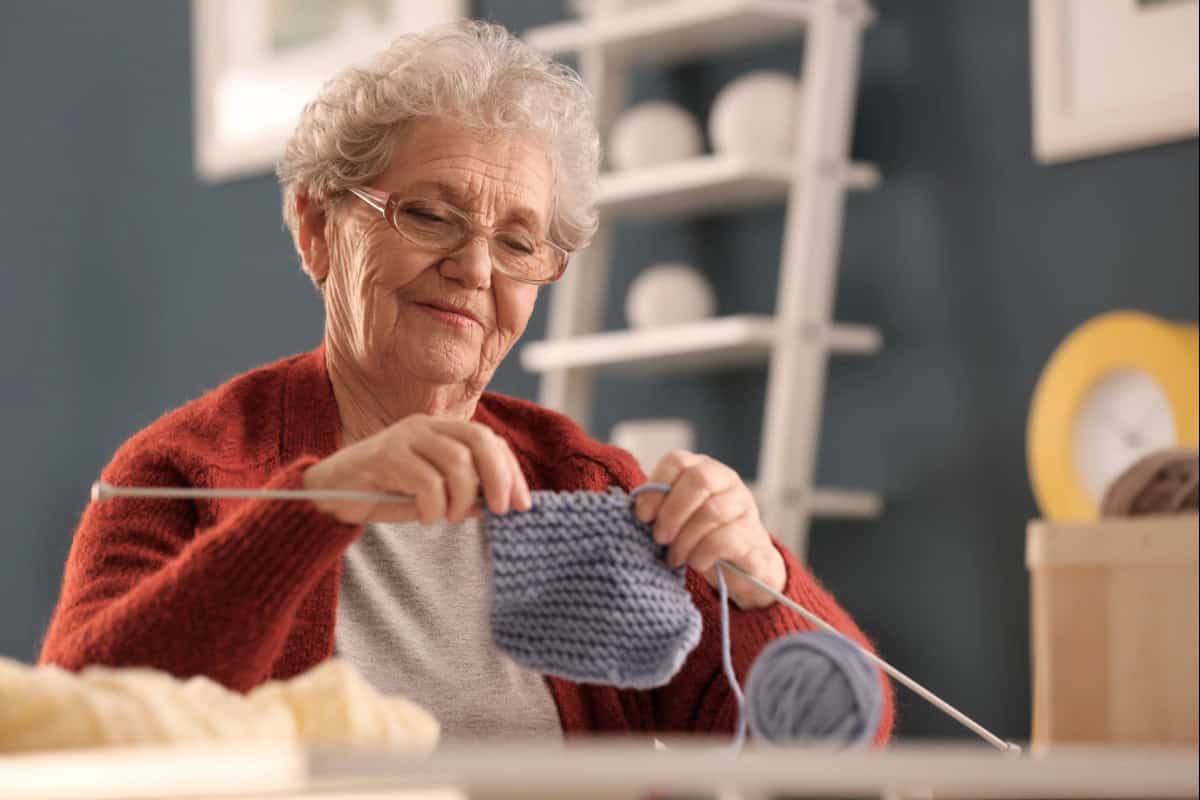 Grandma’s Guide For Knitting And Crocheting